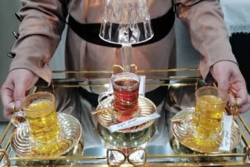 خدمة ضيافة فاليه نوبي الكويت خدمة شاي وقهوة